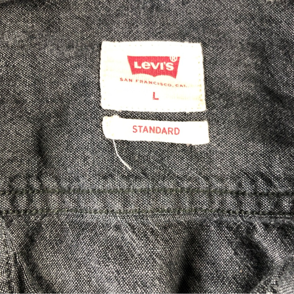 Levis Mens Large Gray Casual Button Down Short Sleeve Shirt, Standard fit - Picture 3 of 7